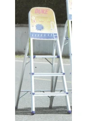 DUKE-ALUMINIUM LADDERS LIGHT DUTY 4 STEPS