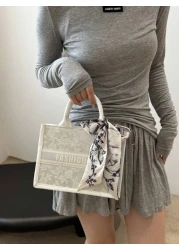 Fashionable Summer Handheld Bag With Large Capacity And Textured Design For Women