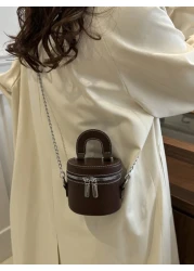 جملة 2025 وصول جديد مربع مستحضرات تجميل محمول وجميل، حقيبة أحمر شفاه صغيرة حقيبة كتف/متقاطعة للنساء