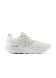 New Balance Women's Logo Detail Lace-Up Sports Shoes - 520
