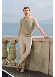 Avva Men's Beige Relaxed Fit Cotton Blend Classic Waist Trousers A41Y3037