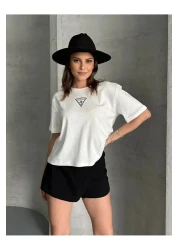 CS BUTİKK تيشيرت حجري