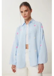 Happiness İstanbul قميص موسلين كبير الحجم مزخرف بقلب أزرق سماوي للسيدات PX00002