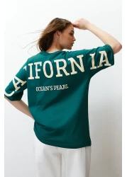  Collection Emerald Green 100% Cotton Back Slogan Printed Oversize/Wide Fit Knitted T-Shirt TWOSS24TS00091