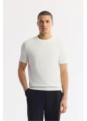 Avva تي شيرت رجالي منسوج برقبة دائرية وقصة عادية من Ecru B005119