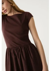 VODENS فستان متوسط ​​الطول بتفاصيل جيب متباينة باللون البني للنساء