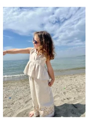 Oliven The Kid Linen Girl's Suit with Embroidered Legs Natural