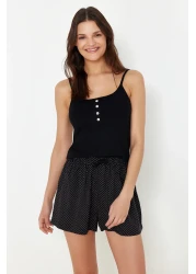  Collection طقم بيجامة محبوكة بتفاصيل أزرار منقطة من القطن 100% باللون الأسود مع شورت بحزام حبل THMSS24PT00335