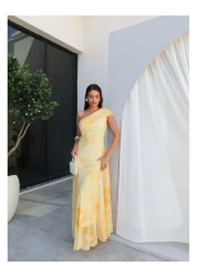 ESRAHELVACI فستان بنمط الباتيك بكتف واحد