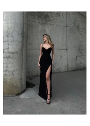 Nika Fashion فستان بفتحة على الصدر