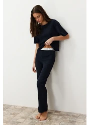  Collection طقم بيجامة مضلع - أزرق داكن، تي شيرت وبنطلون مطبوع عليه شعار THMSS21PT1016