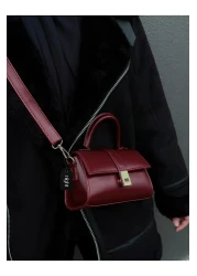 Night Paula Model Claret Red Women's Hand and Shoulder Bag