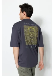  Collection تي شيرت أنثراسايت رقيق مطبوع كبير الحجم - 100% Tinne TMNSS23TS00171