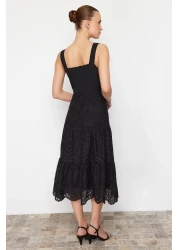  Collection فستان أسود منسوج مبطن بخصر متوسط الطول TWOSS23EL00156