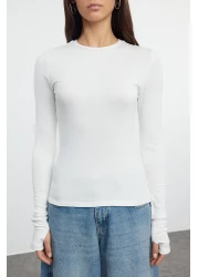  Collection Ecru Viscose/Soft Fabric Finger Snap Detailed Stretchy Knitted Blouse Twoaw25Bz00014