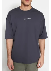  Collection تي شيرت أنثراسايت رقيق مطبوع كبير الحجم - 100% Tinne TMNSS23TS00171