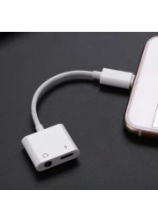 KKmoon - 2 In 1 Audio Charging Adapter Lightning Adapter 3.5mm Earphone Jack AUX Audio Charger Adaptador Earphone Splitter Connector for iPhone X XS XR 8 7 Plus iOS