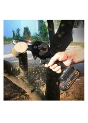 منشار تقليم كهربائي محمول منشار سلسلة كهربائي صغير مقص تقليم خفيف الوزن منشار بالمنشار مناسب لقطع الخشب 4 بوصات حوالي 10.16 سم أسود