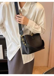 حقيبة نسائية أنيقة عصرية ذات لون أحادي وحزام عريض من جلد البولي يوريثان مع حزام كتف