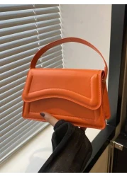 حقيبة مربعة صغيرة من الجلد الصناعي اللون البرتقالي للسيدات، حقيبة يد بسيطة وأنيقة للخروج، موضة متعددة الاستخ