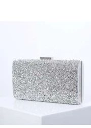 حقيبة صغيرة بتصميم جميل يزيّنه الخرز المتلألئ والبرّاق، للحفلات والمناسبات الفخمة عالية الأناقة بخيارات ألو