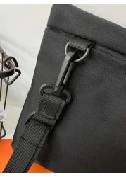 حقيبة كتف رجالية كاجوال ذات لون أحادي، حقيبة رسول متعددة الاستخدامات، خفيفة الوزن وعصرية للسفر والخارج