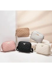 حقيبة كروسبودي مربعة مبطنة، محفظة مزينة بسحاب معدني كلاسيكي، حقيبة كتف من جلد اصطناعي