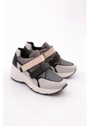 Dgn 62169 Women's Velcro Sports Shoes