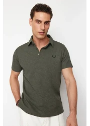  Collection تي شيرت كاكي مطرز بياقة بولو - مقاس عادي TMNSS24PO00046