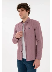 U.S. Polo Assn. قميص رجالي أساسي بأكمام طويلة باللون العنابي 50296777 -VR014