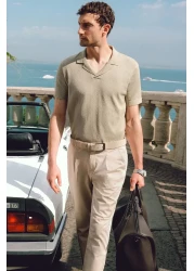 Avva Men's Beige Relaxed Fit Cotton Blend Classic Waist Trousers A41Y3037