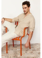  Collection قميص ذو مظهر كتان مريح ذو طية صدر السترة بقصة ضيقة TMNSS24GO00031