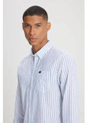 Lee قميص أبيض بقصة عادية 100% قطن