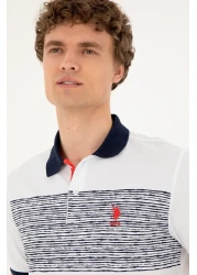 U.S. Polo Assn. تي شيرت رجالي ذو قصة عادية وياقة بولو باللون الأزرق الداكن 50287103 -vr033