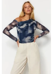  Collection Petrol Abstract Pattern Tulle Lined Asymmetric Collar Knitted Blouse Twoaw24Bz00051