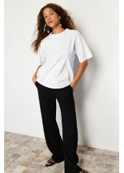  Collection تي شيرت محبوك من قماش البوبلين مخطط أبيض كبير الحجم/نمط واسع TWOSS24TS00006