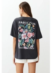  Collection تي شيرت أنثراسايت 100% قطن مطبوع من الأمام والظهر كبير الحجم/مقاس واسع تي شيرت محبوك TWOSS24TS00183