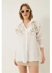 Bianco Lucci قميص Aerobin نسائي مطرز بالترتر والترتر ذو المقاس العادي 60283213