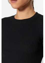  Collection Black Fitted Stretch Knitted Blouse TWOSS23BZ00025