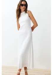  Collection White Plain Texture A-line/Bell Form Crew Neck Texture Maxi Dress TWOSS24EL00683