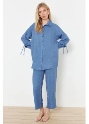  Modest طقم علوي منسوج من الكتان باللون النيلي TCTSS24US00062