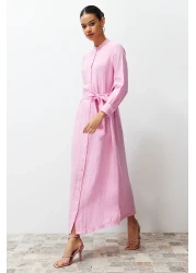  Modest فستان قميص منسوج باللون الوردي مع حزام وأزرار TCTSS24EB00127
