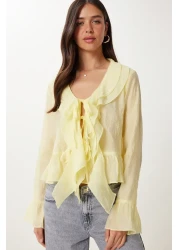 Lovelyİstanbul بلوزة مودال شفافة وخفيفة الوزن ذات أطراف مكشكشة