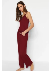  Collection طقم بيجامة محبوكة من الفيسكوز - دانتيل بورجوندي وتفاصيل شريطية، حزام حبل THMSS20PT0134