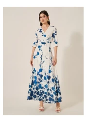 Styli فستان ماكسي بطبعة زهور وتصميم ملفوف على شكل حرف A