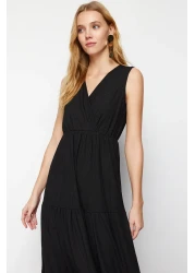  Collection Black V-Neck Sleeveless A-Line Maxi Knitted Dress TWOSS22EL1588