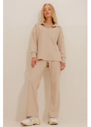 Trend Alaçatı Stili طقم علوي بياقة بولو بيج للسيدات وبنطلون بالازون تريكو من الأسفل ALC-796-001