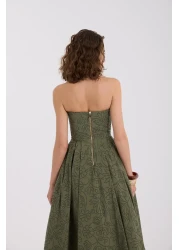 NOK İSTANBUL فستان بلومنج جريس بدون حمالات ماكسي كاكي