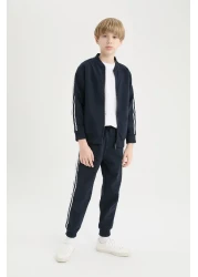 Defacto طقم مكون من قطعتين للأولاد - سترة بومبر بسحاب وياقة جامعية وسروال رياضي مطاطي D9854a825sp