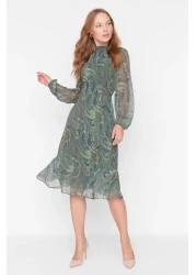  Collection نمط شال أخضر - فستان شتوي منسوج منتفخ TWOAW23EL01436